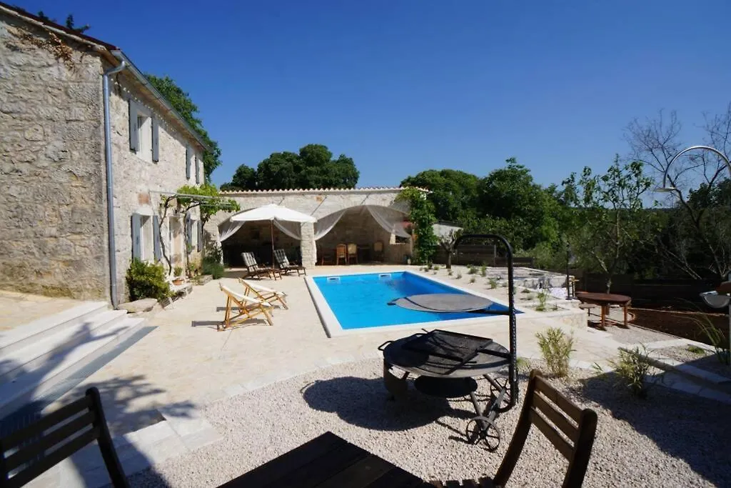 Ferienhaus Villa Alisia, Wunderschoenes Natursteinhaus Bei Porec, Istrien, Kroatien Vranje Selo Croatia